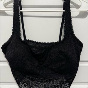 Chic Black Lace Women's Bralette